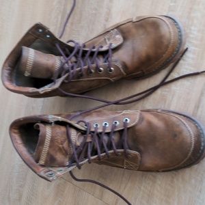 Men's Timberland Boots - Size 9.5